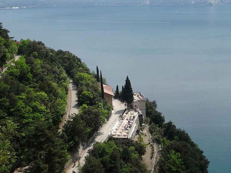 Mehr über den Artikel erfahren Strada del Ponale