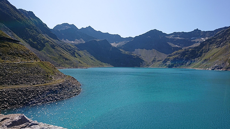 Mehr über den Artikel erfahren <span class="dashicons dashicons-lock" style="color:#E94762;"></span>Stubaier Alpen