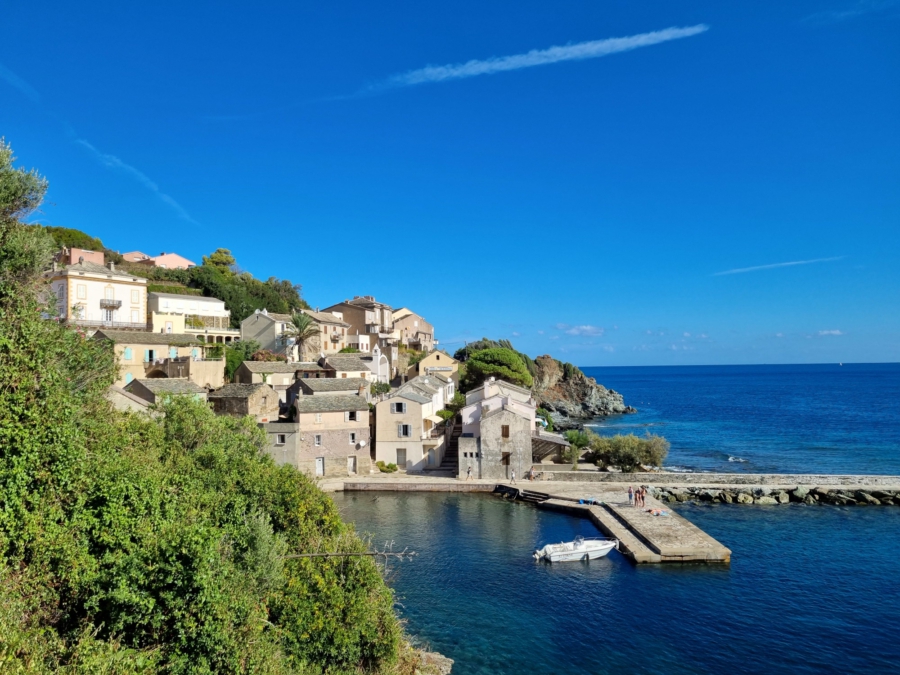 tra mare e mare e mare